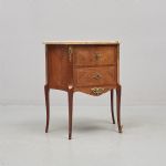581910 Chest of drawers